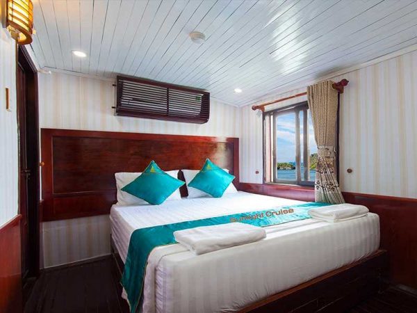 Sunlight Classic Cruise Deluxe Double Cabin