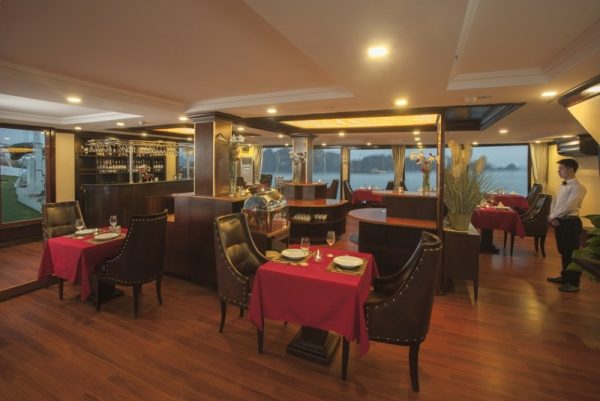 La Pinta Cruise Restaurant